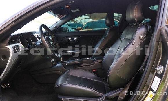 Acheter Import Voiture Ford Mustang Autre à Import - Dubai, Ali Sabieh Region Acheter Import Voiture Ford Mustang Autre à Import - Dubai, Ali Sabieh Region