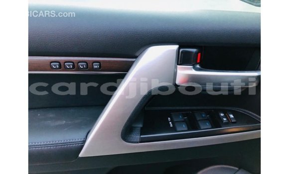 Buy Import Toyota Land Cruiser Black Car in Import - Dubai in Ali Sabieh Region Buy Import Toyota Land Cruiser Black Car in Import - Dubai in Ali Sabieh Region