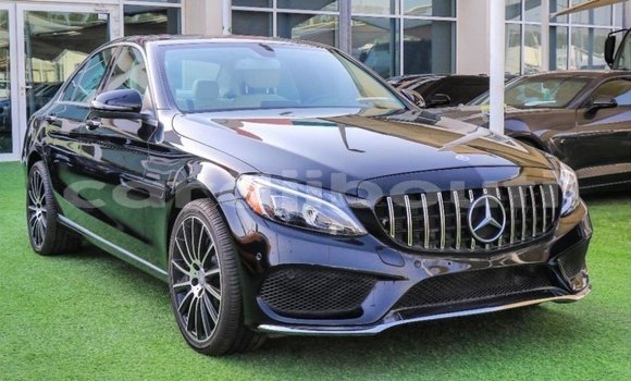 Buy Import Mercedes-Benz 600 Black Car in Import - Dubai in Ali Sabieh Region