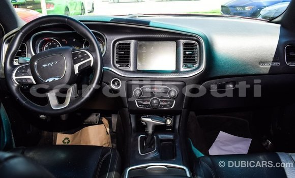 Acheter Import Voiture Dodge Charger Rouge à Import - Dubai, Ali Sabieh Region Acheter Import Voiture Dodge Charger Rouge à Import - Dubai, Ali Sabieh Region