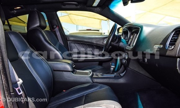 Acheter Import Voiture Dodge Charger Rouge à Import - Dubai, Ali Sabieh Region Acheter Import Voiture Dodge Charger Rouge à Import - Dubai, Ali Sabieh Region