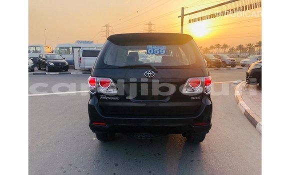 Buy Import Toyota Fortuner Black Car in Import - Dubai in Ali Sabieh Region Buy Import Toyota Fortuner Black Car in Import - Dubai in Ali Sabieh Region