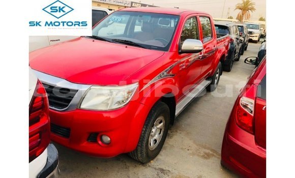 Buy Import Toyota Hilux Red Car in Import - Dubai in Ali Sabieh Region