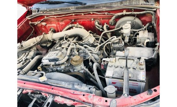 Buy Import Toyota Hilux Red Car in Import - Dubai in Ali Sabieh Region Buy Import Toyota Hilux Red Car in Import - Dubai in Ali Sabieh Region