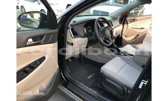 Buy Import Hyundai Tucson Black Car in Import - Dubai in Ali Sabieh Region Buy Import Hyundai Tucson Black Car in Import - Dubai in Ali Sabieh Region