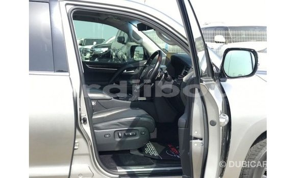 Acheter Import Voiture Lexus LX Autre à Import - Dubai, Ali Sabieh Region Acheter Import Voiture Lexus LX Autre à Import - Dubai, Ali Sabieh Region