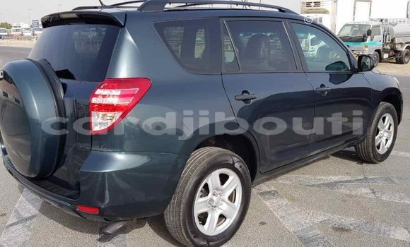 Buy Import Toyota 4Runner Green Car in Import - Dubai in Ali Sabieh Region Buy Import Toyota 4Runner Green Car in Import - Dubai in Ali Sabieh Region