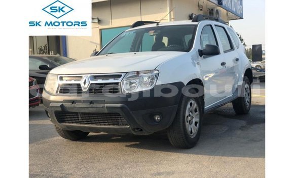 Acheter Import Voiture Renault Duster Blanc à Import - Dubai, Ali Sabieh Region