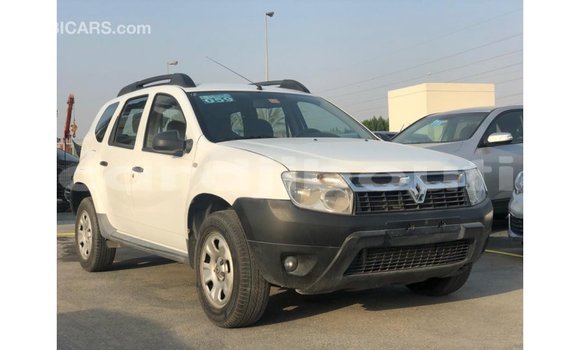 Buy Import Renault Duster White Car in Import - Dubai in Ali Sabieh Region Buy Import Renault Duster White Car in Import - Dubai in Ali Sabieh Region