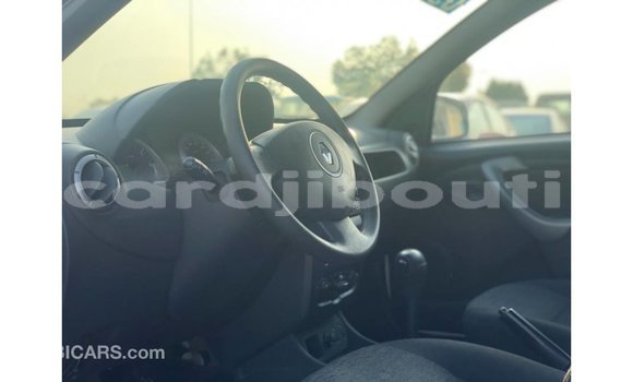 Buy Import Renault Duster White Car in Import - Dubai in Ali Sabieh Region Buy Import Renault Duster White Car in Import - Dubai in Ali Sabieh Region