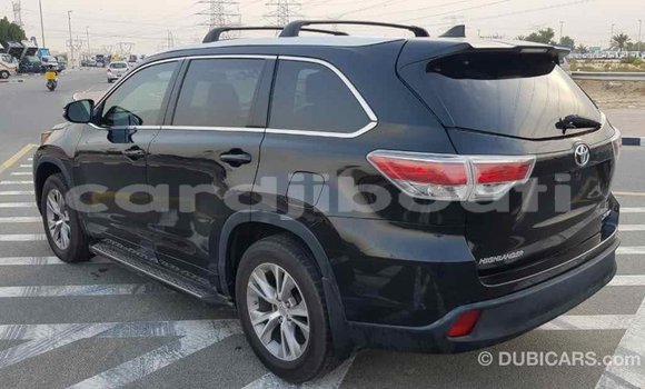 Buy Import Toyota Highlander Black Car in Import - Dubai in Ali Sabieh Region Buy Import Toyota Highlander Black Car in Import - Dubai in Ali Sabieh Region