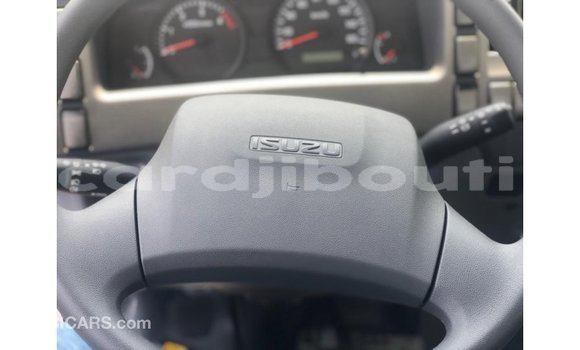 Buy Import Isuzu Rodeo White Car in Import - Dubai in Ali Sabieh Region Buy Import Isuzu Rodeo White Car in Import - Dubai in Ali Sabieh Region