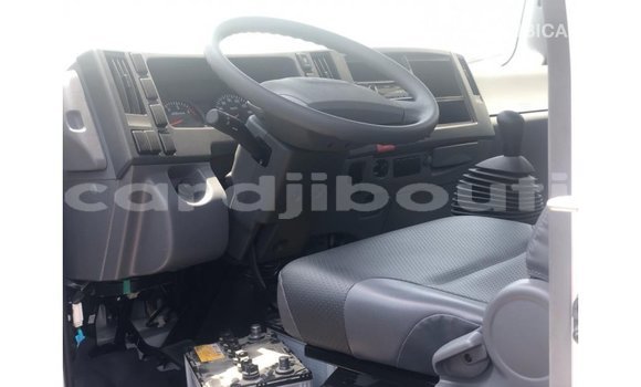 Buy Import Isuzu Rodeo White Car in Import - Dubai in Ali Sabieh Region Buy Import Isuzu Rodeo White Car in Import - Dubai in Ali Sabieh Region