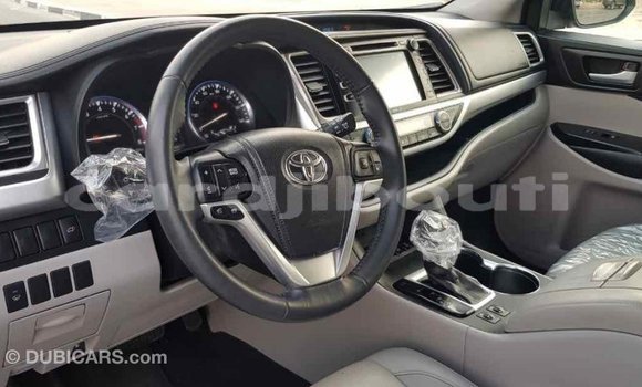 Buy Import Toyota Highlander Black Car in Import - Dubai in Ali Sabieh Region Buy Import Toyota Highlander Black Car in Import - Dubai in Ali Sabieh Region
