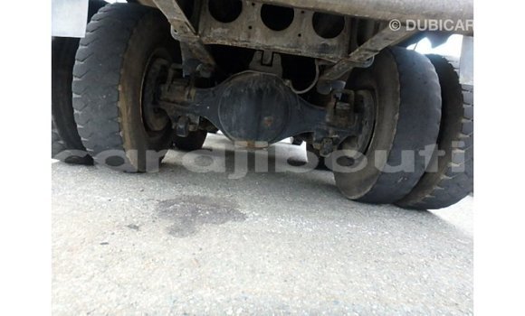 Buy Import Nissan 350Z Blue Car in Import - Dubai in Ali Sabieh Region Buy Import Nissan 350Z Blue Car in Import - Dubai in Ali Sabieh Region