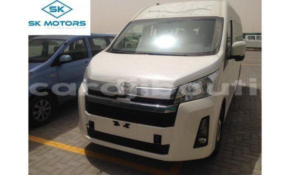 Buy Import Toyota Hiace White Car in Import - Dubai in Ali Sabieh Region
