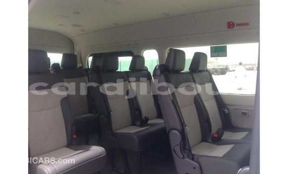 Buy Import Toyota Hiace White Car in Import - Dubai in Ali Sabieh Region Buy Import Toyota Hiace White Car in Import - Dubai in Ali Sabieh Region
