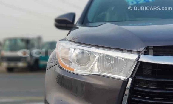 Buy Import Toyota Highlander Other Car in Import - Dubai in Ali Sabieh Region Buy Import Toyota Highlander Other Car in Import - Dubai in Ali Sabieh Region