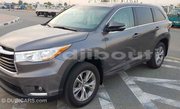 Buy Import Toyota Highlander Other Car in Import - Dubai in Ali Sabieh Region Buy Import Toyota Highlander Other Car in Import - Dubai in Ali Sabieh Region
