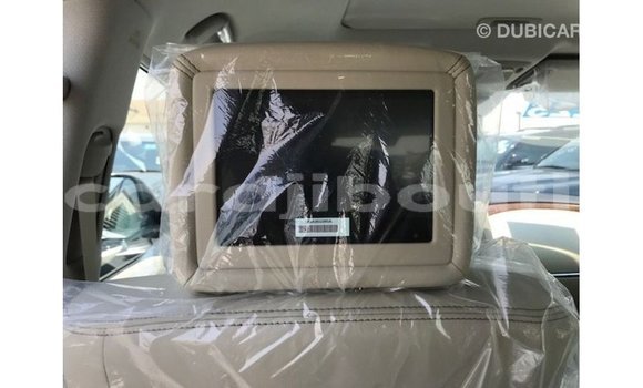 Acheter Import Voiture Nissan Patrol Blanc à Import - Dubai, Ali Sabieh Region Acheter Import Voiture Nissan Patrol Blanc à Import - Dubai, Ali Sabieh Region