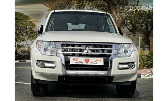 Buy Import Mitsubishi Pajero White Car in Import - Dubai in Ali Sabieh Region Buy Import Mitsubishi Pajero White Car in Import - Dubai in Ali Sabieh Region