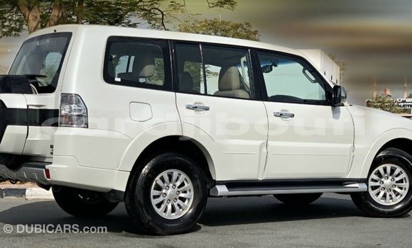Buy Import Mitsubishi Pajero White Car in Import - Dubai in Ali Sabieh Region Buy Import Mitsubishi Pajero White Car in Import - Dubai in Ali Sabieh Region