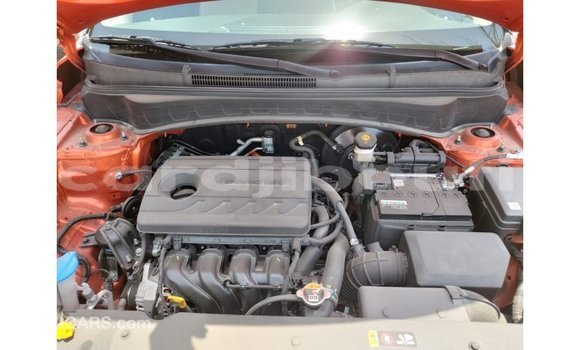 Buy Import Kia Carens Other Car in Import - Dubai in Ali Sabieh Region Buy Import Kia Carens Other Car in Import - Dubai in Ali Sabieh Region