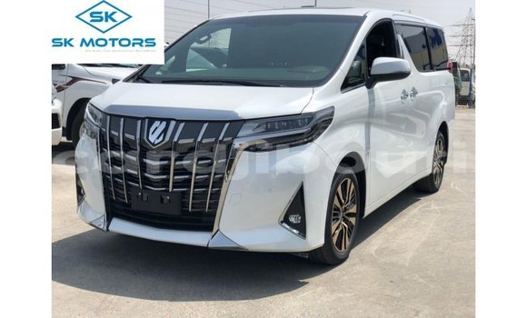 Buy Import Toyota Alphard White Car in Import - Dubai in Ali Sabieh Region Buy Import Toyota Alphard White Car in Import - Dubai in Ali Sabieh Region