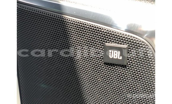 Buy Import Toyota Alphard White Car in Import - Dubai in Ali Sabieh Region Buy Import Toyota Alphard White Car in Import - Dubai in Ali Sabieh Region