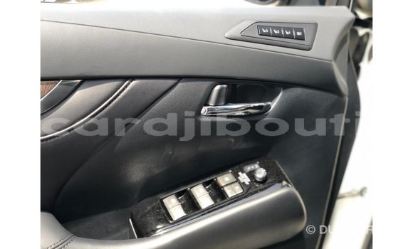 Buy Import Toyota Alphard White Car in Import - Dubai in Ali Sabieh Region Buy Import Toyota Alphard White Car in Import - Dubai in Ali Sabieh Region