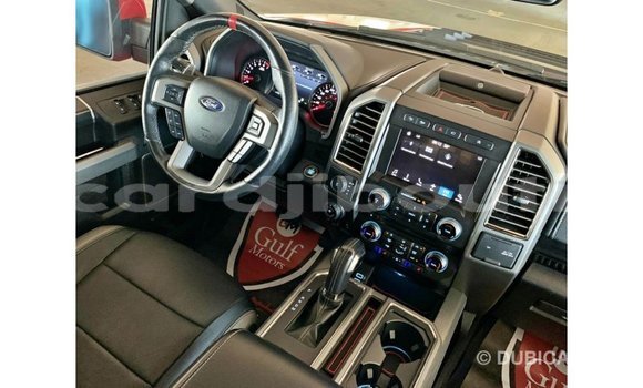 Acheter Import Voiture Ford Club Wagon Rouge à Import - Dubai, Ali Sabieh Region Acheter Import Voiture Ford Club Wagon Rouge à Import - Dubai, Ali Sabieh Region