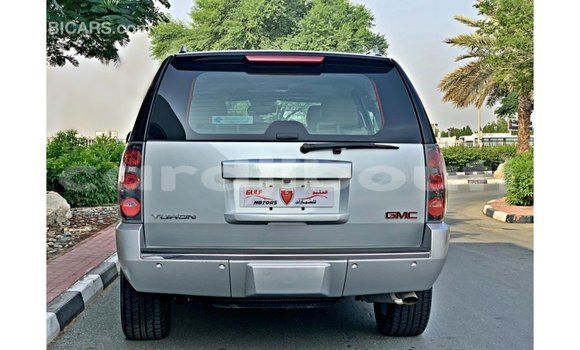Acheter Import Voiture GMC Yukon Autre à Import - Dubai, Ali Sabieh Region Acheter Import Voiture GMC Yukon Autre à Import - Dubai, Ali Sabieh Region
