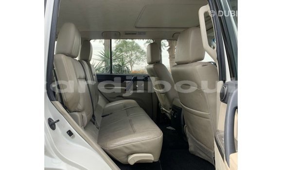Acheter Import Voiture Mitsubishi Pajero Blanc à Import - Dubai, Ali Sabieh Region Acheter Import Voiture Mitsubishi Pajero Blanc à Import - Dubai, Ali Sabieh Region