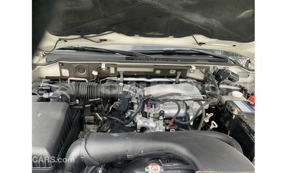 Acheter Import Voiture Mitsubishi Pajero Blanc à Import - Dubai, Ali Sabieh Region Acheter Import Voiture Mitsubishi Pajero Blanc à Import - Dubai, Ali Sabieh Region