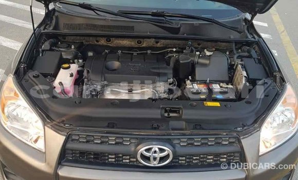 Buy Import Toyota 4Runner Brown Car in Import - Dubai in Ali Sabieh Region Buy Import Toyota 4Runner Brown Car in Import - Dubai in Ali Sabieh Region