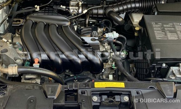 Acheter Import Voiture Renault Fluence Blanc à Import - Dubai, Ali Sabieh Region Acheter Import Voiture Renault Fluence Blanc à Import - Dubai, Ali Sabieh Region