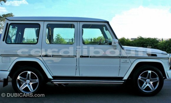 Acheter Import Voiture Mercedes-Benz KOMPRESSOR Blanc à Import - Dubai, Ali Sabieh Region Acheter Import Voiture Mercedes-Benz KOMPRESSOR Blanc à Import - Dubai, Ali Sabieh Region