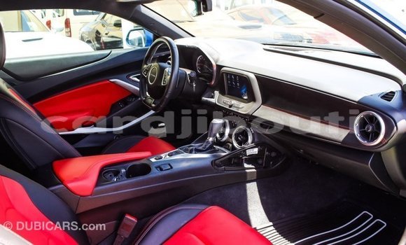 Acheter Import Voiture Chevrolet Camaro Bleu à Import - Dubai, Ali Sabieh Region Acheter Import Voiture Chevrolet Camaro Bleu à Import - Dubai, Ali Sabieh Region