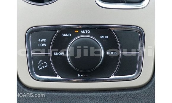 Acheter Import Voiture Jeep Cherokee Autre à Import - Dubai, Ali Sabieh Region Acheter Import Voiture Jeep Cherokee Autre à Import - Dubai, Ali Sabieh Region