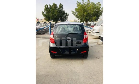 Buy Import Hyundai i10 Black Car in Import - Dubai in Ali Sabieh Region Buy Import Hyundai i10 Black Car in Import - Dubai in Ali Sabieh Region