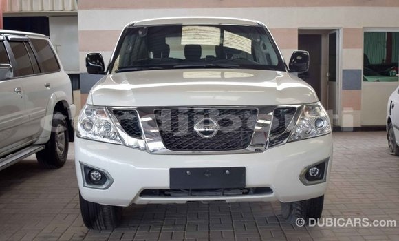 Acheter Import Voiture Nissan Patrol Blanc à Import - Dubai, Ali Sabieh Region Acheter Import Voiture Nissan Patrol Blanc à Import - Dubai, Ali Sabieh Region