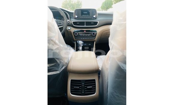 Buy Import Hyundai Tucson Other Car in Import - Dubai in Ali Sabieh Region Buy Import Hyundai Tucson Other Car in Import - Dubai in Ali Sabieh Region