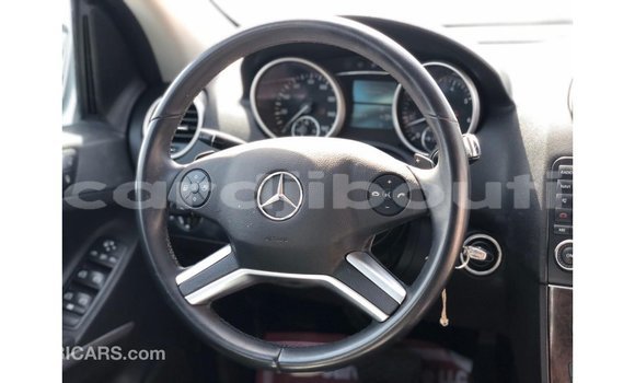 Buy Import Mercedes-Benz 190 Other Car in Import - Dubai in Ali Sabieh Region Buy Import Mercedes-Benz 190 Other Car in Import - Dubai in Ali Sabieh Region