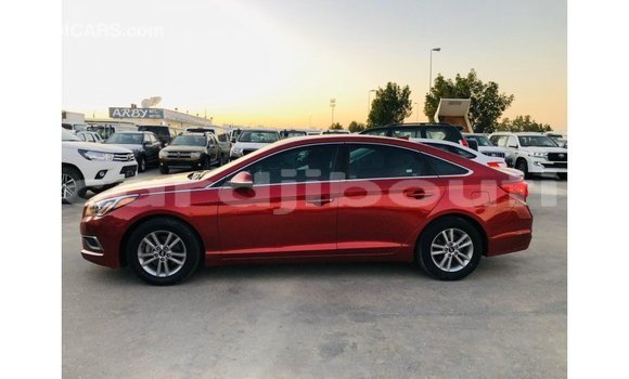 Buy Import Hyundai Sonata Red Car in Import - Dubai in Ali Sabieh Region Buy Import Hyundai Sonata Red Car in Import - Dubai in Ali Sabieh Region