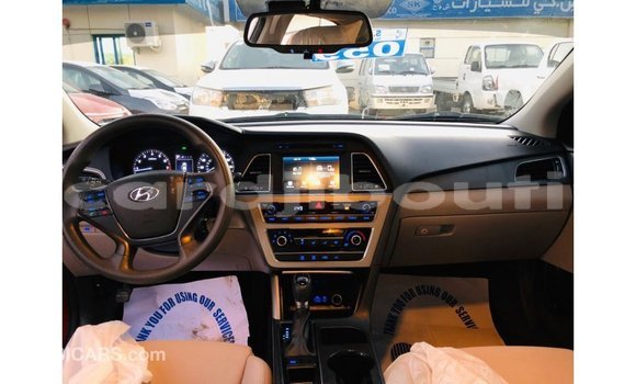 Buy Import Hyundai Sonata Red Car in Import - Dubai in Ali Sabieh Region Buy Import Hyundai Sonata Red Car in Import - Dubai in Ali Sabieh Region