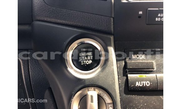 Buy Import Toyota Land Cruiser White Car in Import - Dubai in Ali Sabieh Region Buy Import Toyota Land Cruiser White Car in Import - Dubai in Ali Sabieh Region