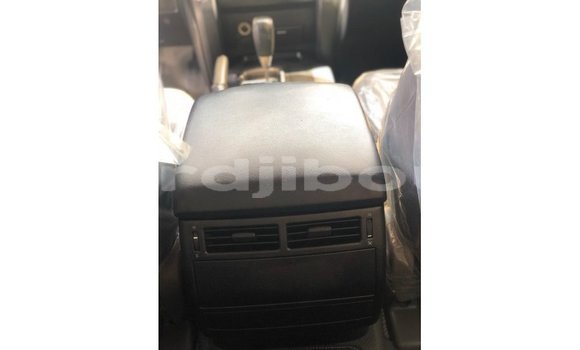 Buy Import Toyota Land Cruiser White Car in Import - Dubai in Ali Sabieh Region Buy Import Toyota Land Cruiser White Car in Import - Dubai in Ali Sabieh Region