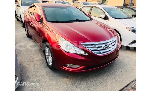 Buy Import Hyundai Sonata Red Car in Import - Dubai in Ali Sabieh Region Buy Import Hyundai Sonata Red Car in Import - Dubai in Ali Sabieh Region