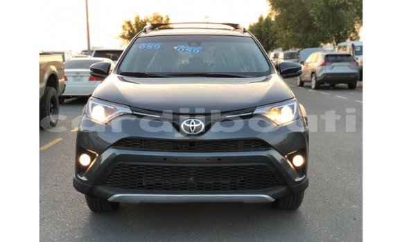 Buy Import Toyota 4Runner Black Car in Import - Dubai in Ali Sabieh Region Buy Import Toyota 4Runner Black Car in Import - Dubai in Ali Sabieh Region