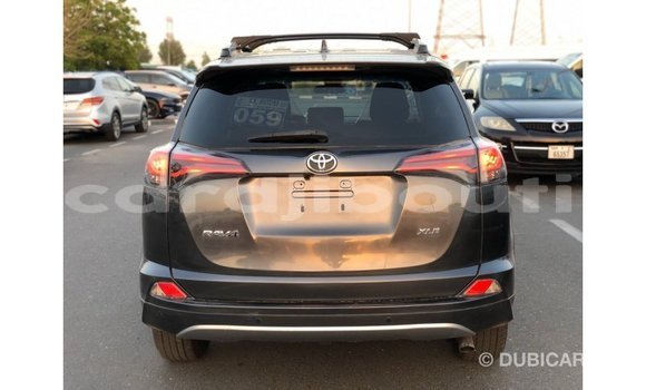 Buy Import Toyota 4Runner Black Car in Import - Dubai in Ali Sabieh Region Buy Import Toyota 4Runner Black Car in Import - Dubai in Ali Sabieh Region